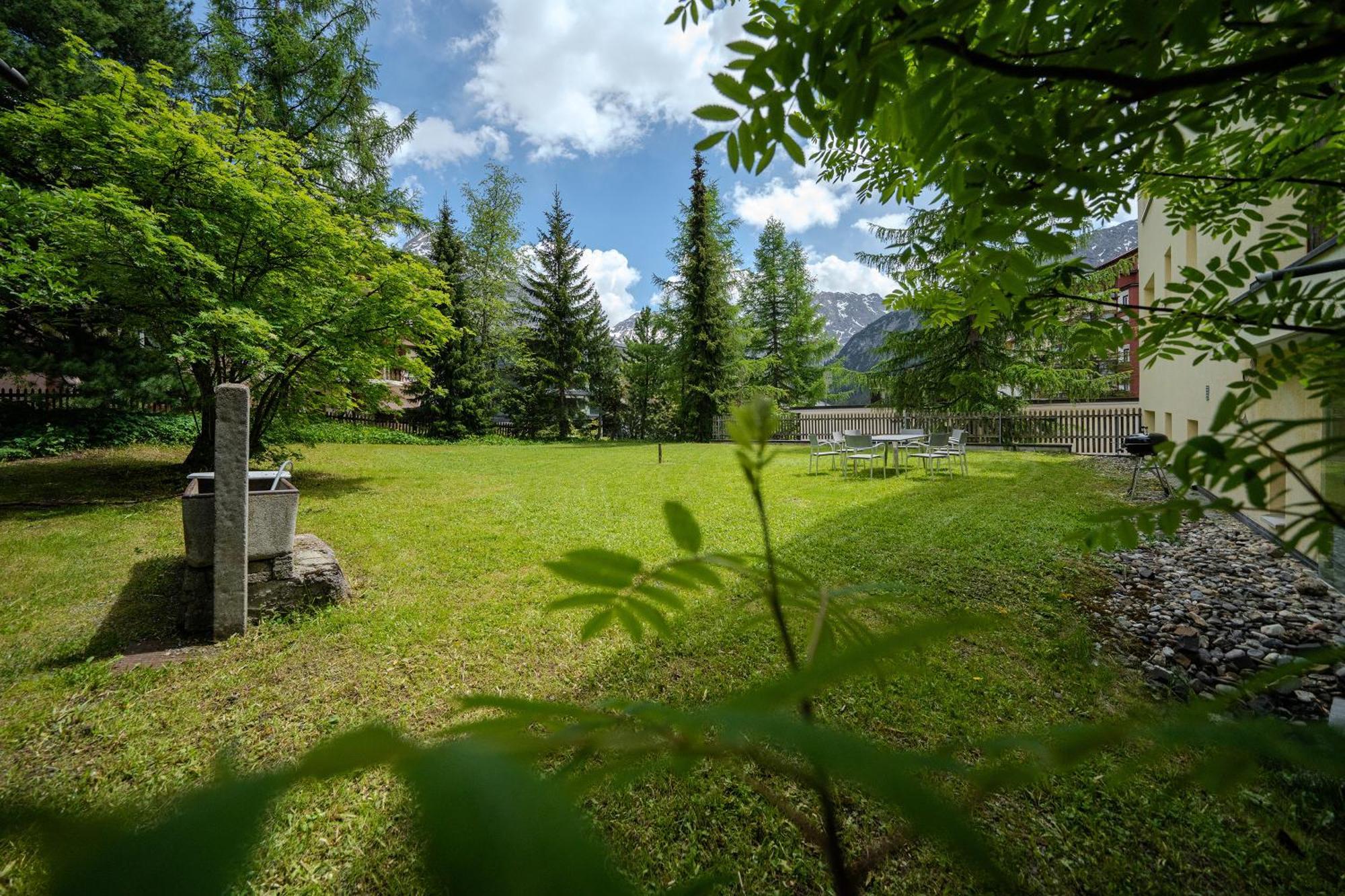 Haus Padrun 10 By Arosa Vacations Apartment ภายนอก รูปภาพ